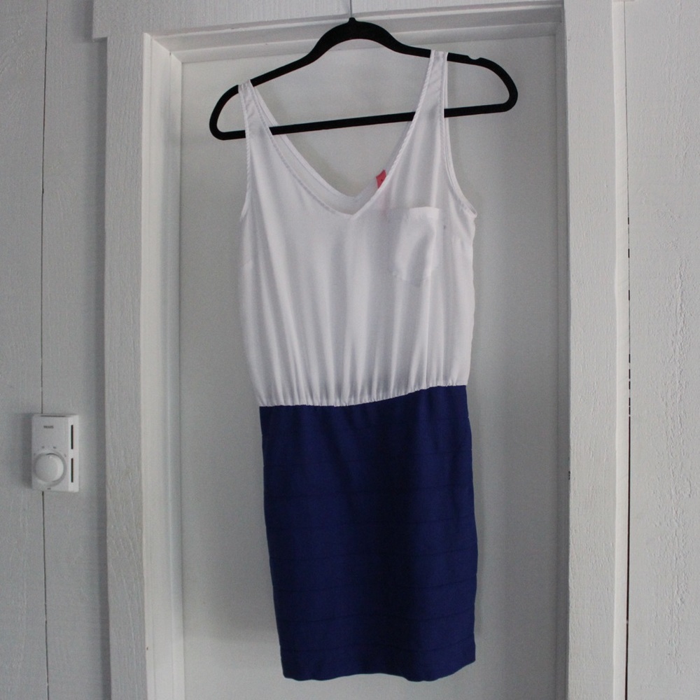 Bloomingdale's White and Blue Mini Dress
